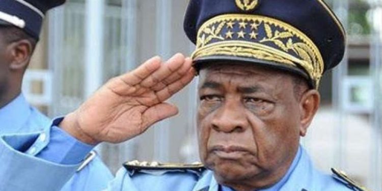 Refus de délivrance de l’ancien passeport ordinaire : des milliers d’usagers toujours aux abois !