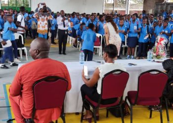 Campagne « STOP ADDICTIONS CHEZ LES ADOS »: la caravane de la FOCACO a fait escale au Lycée Joss à Bonanjo ce  jeudi matin  17 Mars 2022